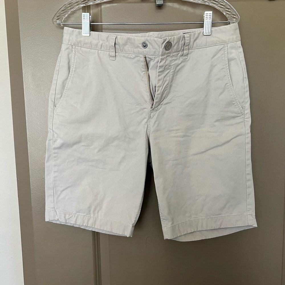 Bonobos Mens Khaki Shorts Slim Fit 9 Inch Inseam Size 30